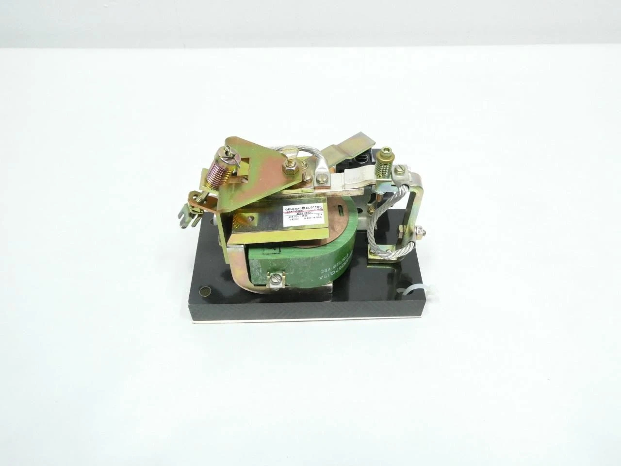 Ge A501AB23C 电磁开关